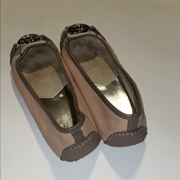 Michael Kors Tan Leather Loafers with Silver Accents - Picture 3 of 13